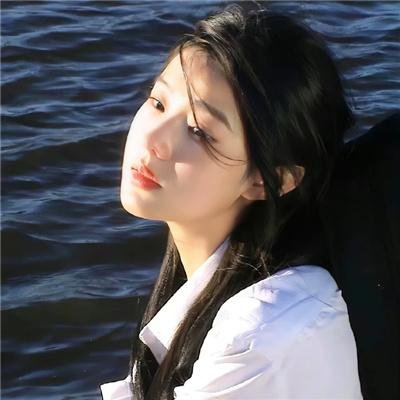 世界上最快乐的女孩